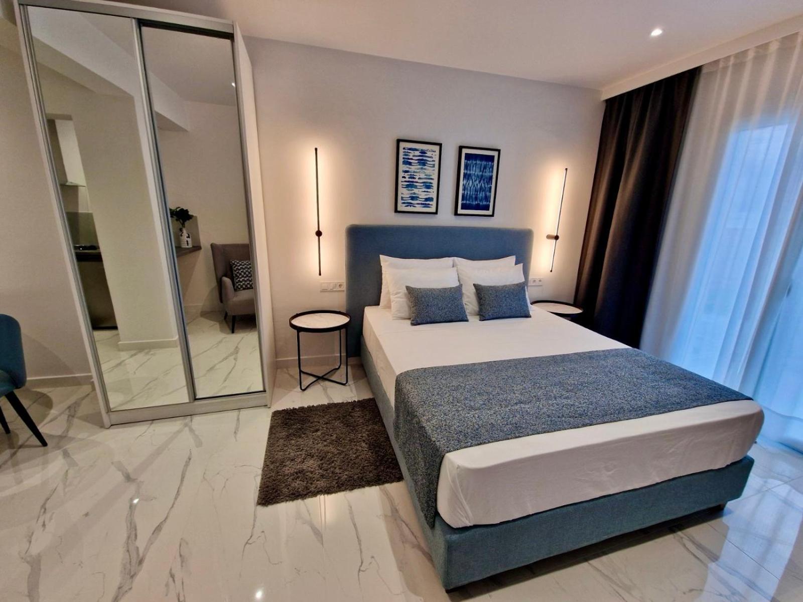 Kassiopi Piazza Suites Bagian luar foto