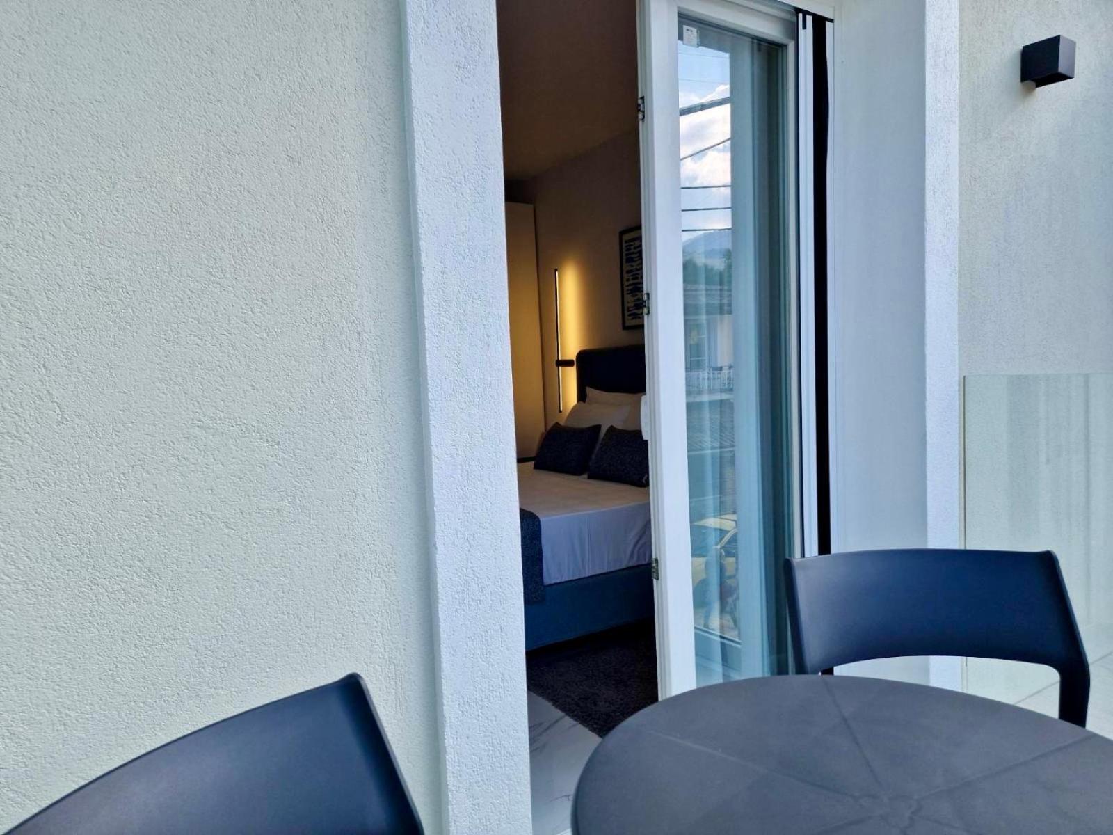 Kassiopi Piazza Suites Bagian luar foto