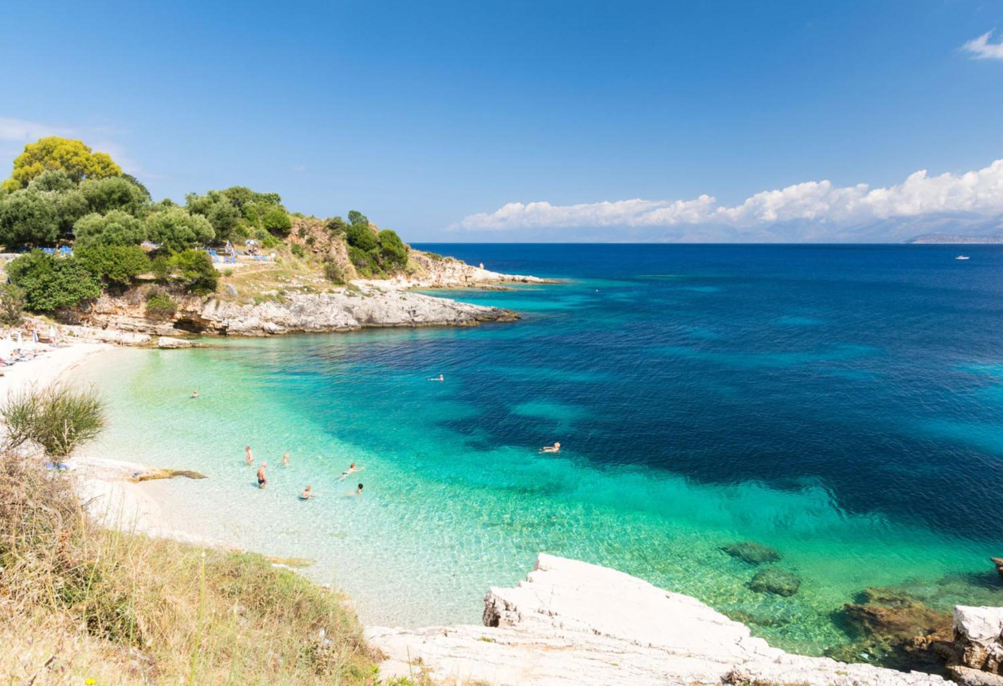 Kassiopi Piazza Suites Bagian luar foto